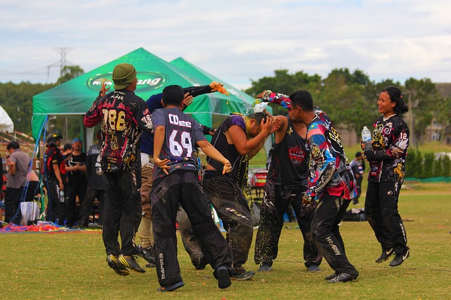 拉塞尔一直 拉塞尔一直